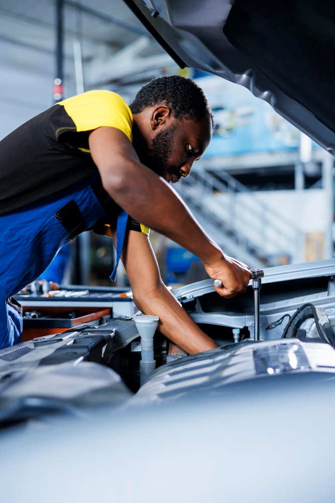 Auto Mechanic